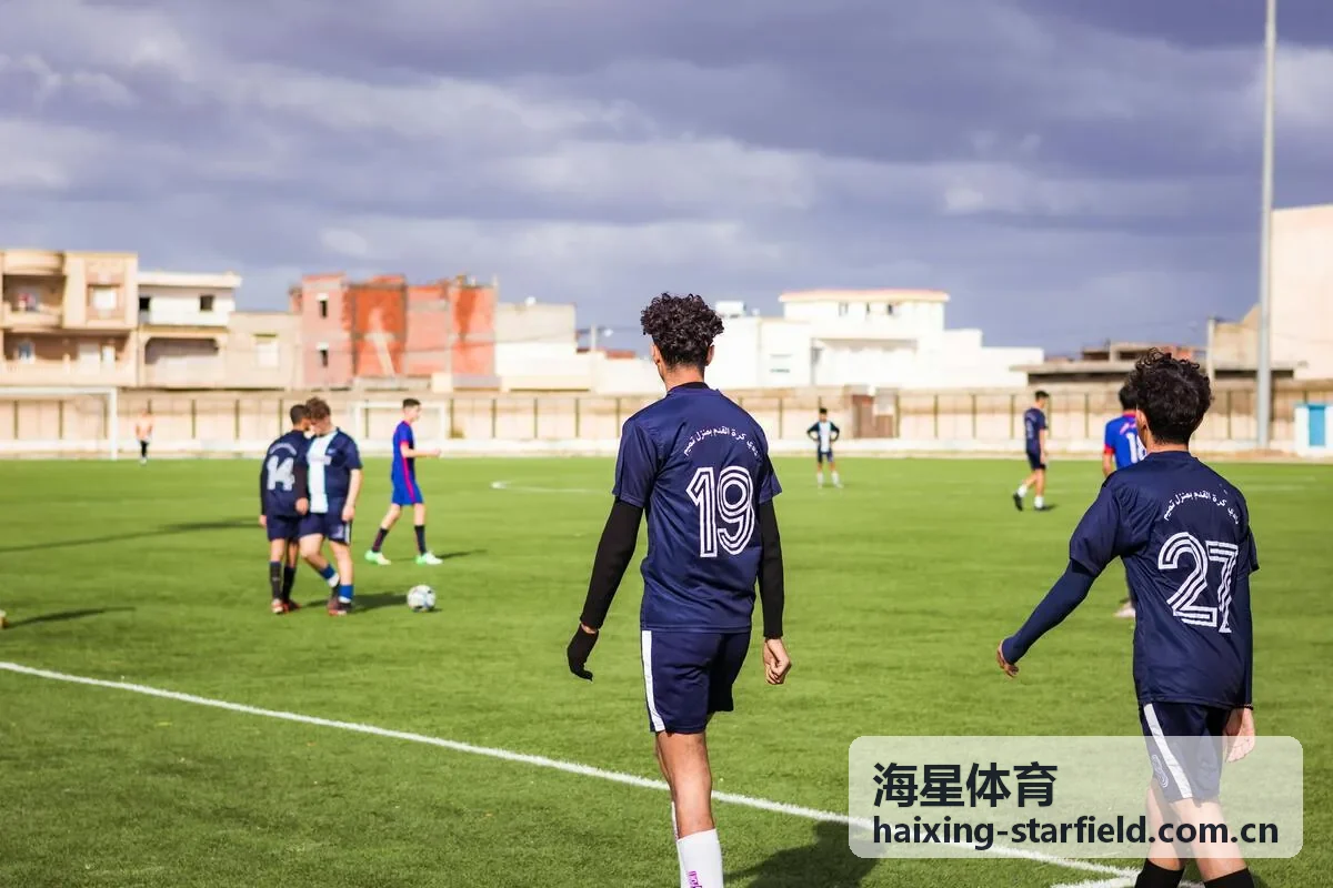 海星体育热门综合训练鞋